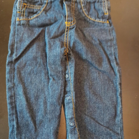 Just One You by Carter’s Boy’s Denim Overalls & Long Sleeve Set in Size 12M - Picture 3 of 7